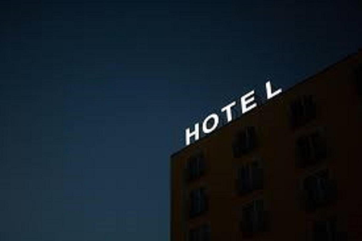 Hotel Sandesh Palace โลนาวาลา ภายนอก รูปภาพ